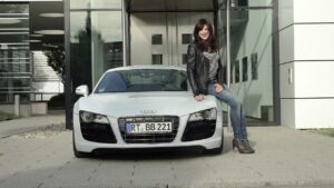 business woman, audi, r8